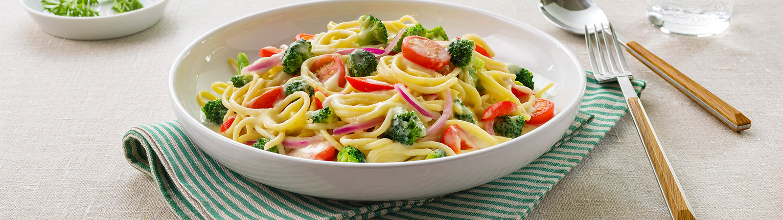 Nudelgericht mit Gemüse